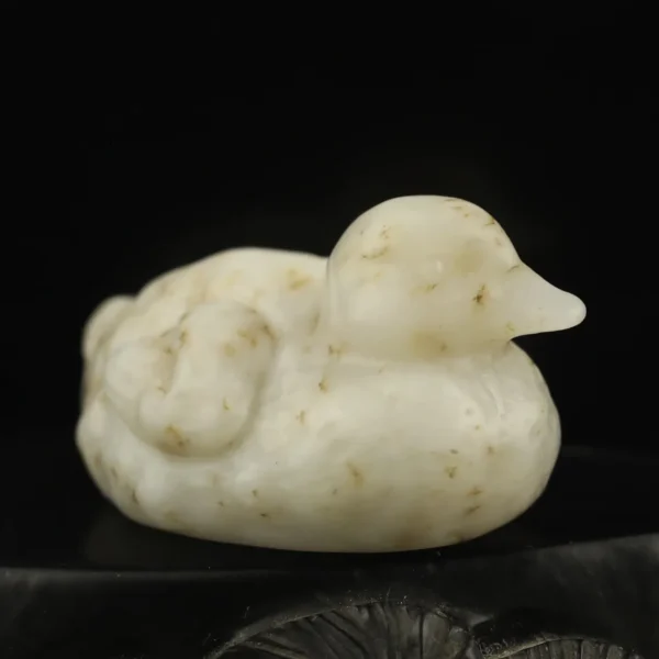 Hand Carved Hetian Jade Bird Pendant